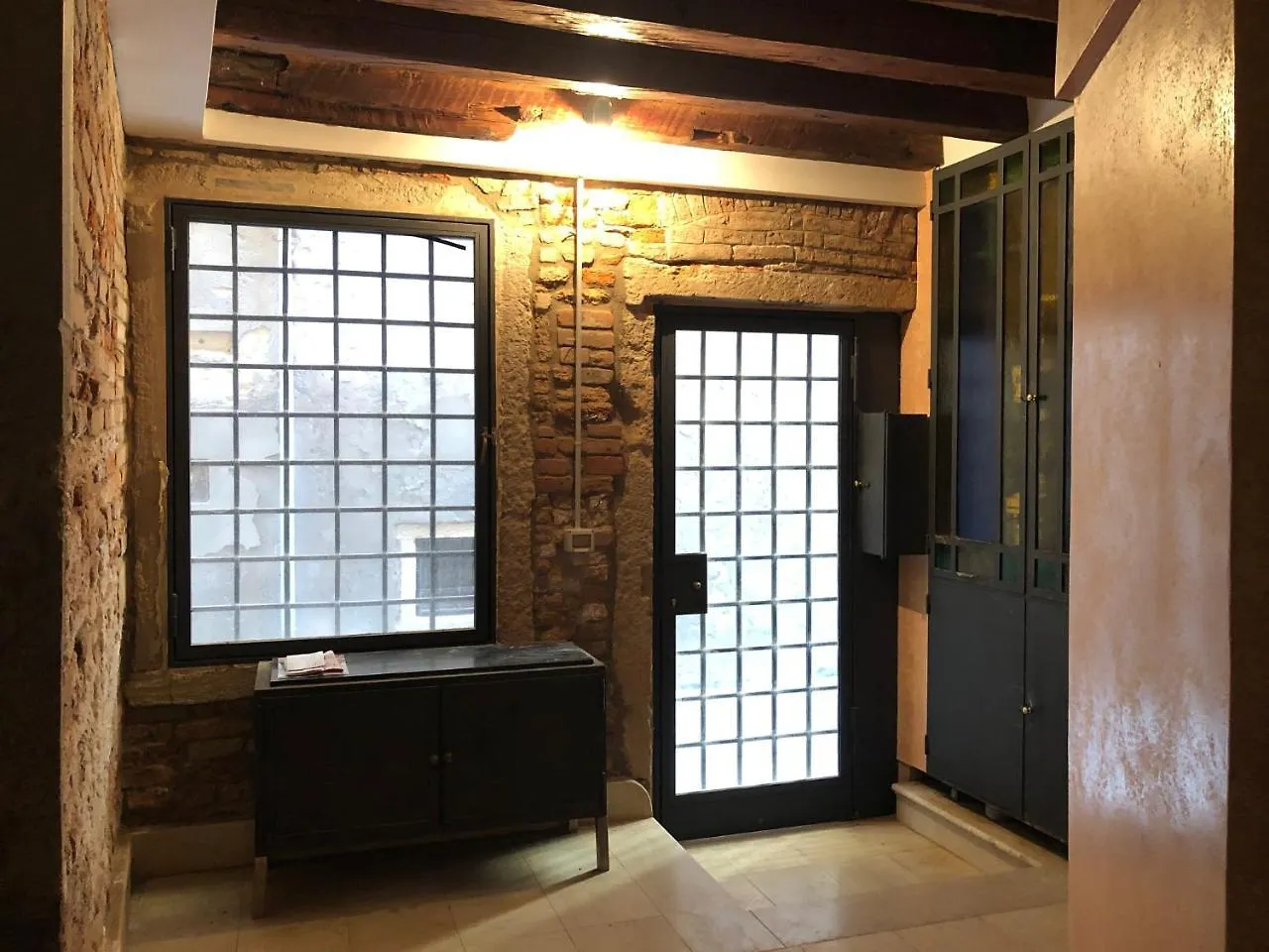 San Marco Design Suites Βενετία 2*,
