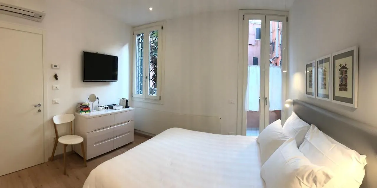 San Marco Design Suites Βενετία Πανσιόν
